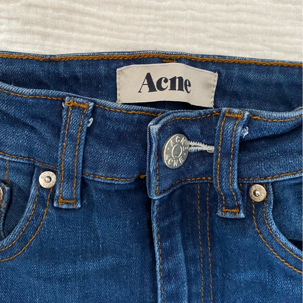 Acne Studios Needle Jeans in Prospect (24/32)